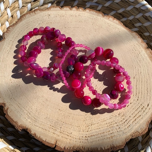 Natural Pink Striped Agate & Genuine Tourmaline Pink Quartz Gemstone Bracelet - Picture 13 of 15